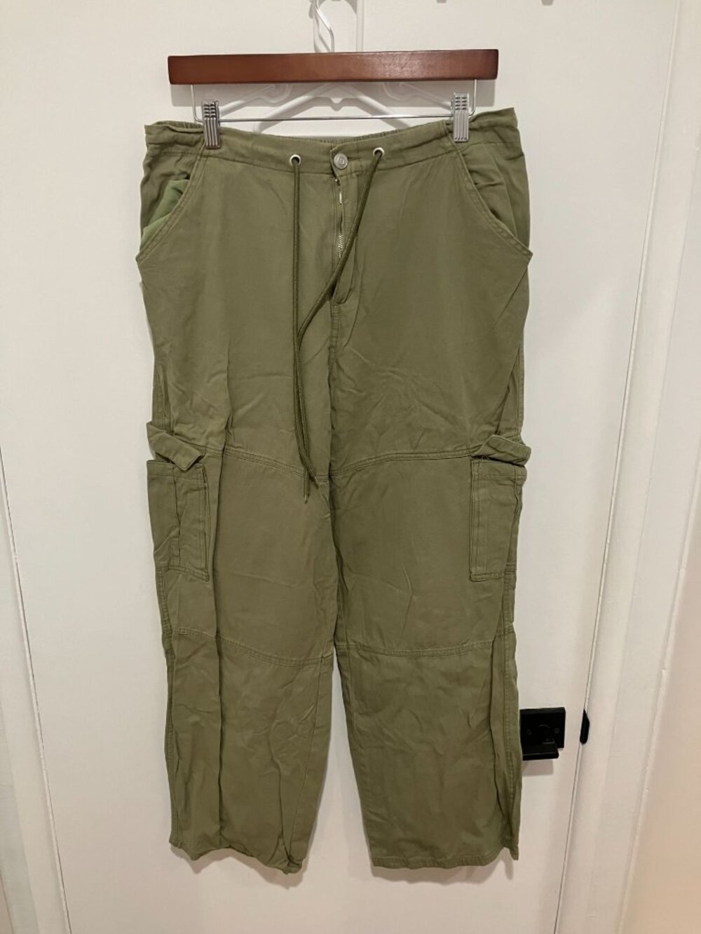 Hesperus Women's Green Utility Cargo Pants XL Slouchy Baggy Gorpcore Y2K